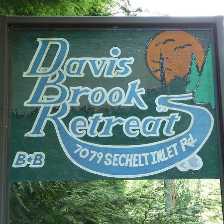 Davis Brook Retreat Bed & Breakfast Sechelt Luaran gambar