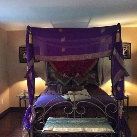 Davis Brook Retreat Bed & Breakfast Sechelt Luaran gambar