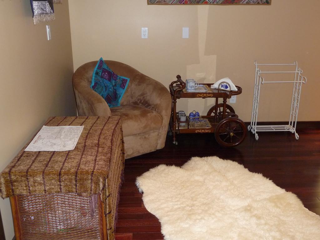 Davis Brook Retreat Bed & Breakfast Sechelt Luaran gambar