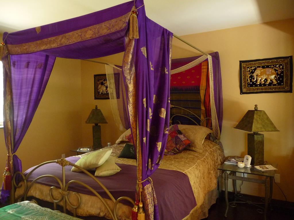 Davis Brook Retreat Bed & Breakfast Sechelt Luaran gambar