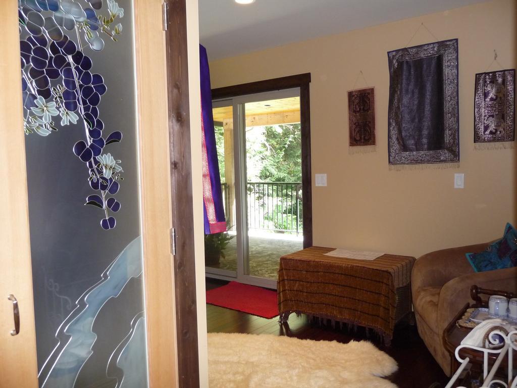 Davis Brook Retreat Bed & Breakfast Sechelt Luaran gambar